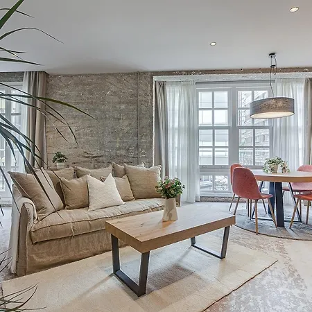 Metropolitan Boutique